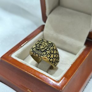 انگشتر استیل مردانه ورساچه طلایی