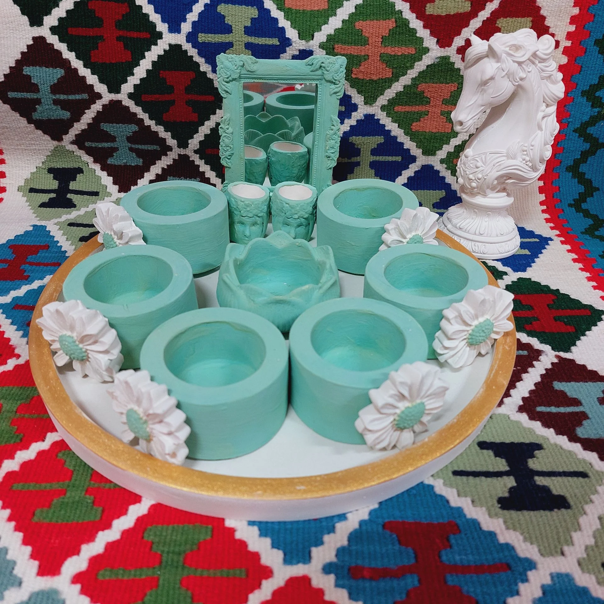سفره هفت سین سنگ مصنوعی طرح گل بابونه بدون شمع