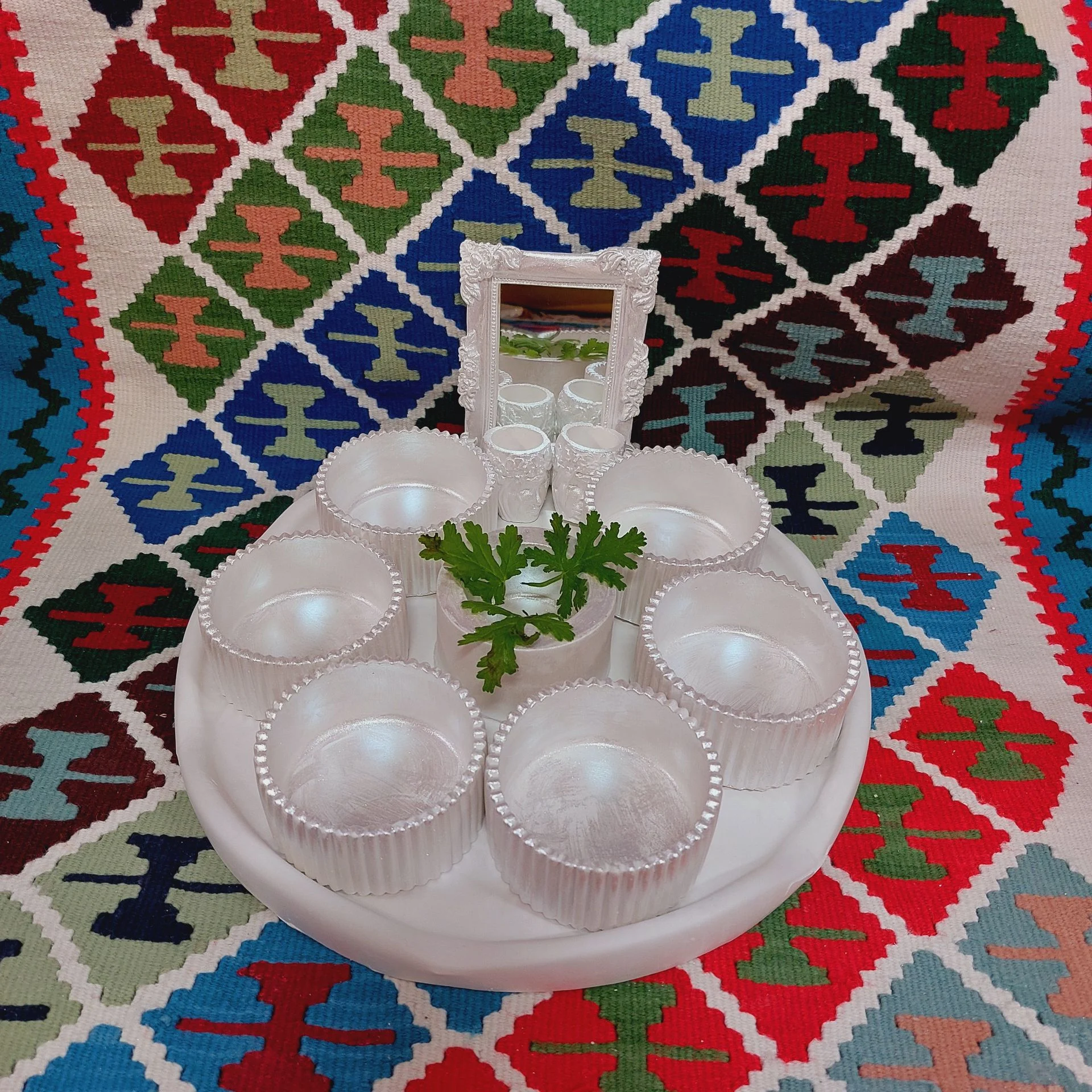 سفره هفت سین سنگ مصنوعی طرح شیاردار بدون شمع اسب