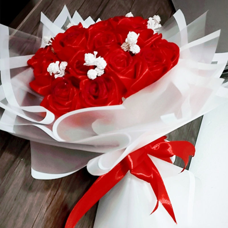 دسته گل سرخ جاویدان 20 شاخه ای